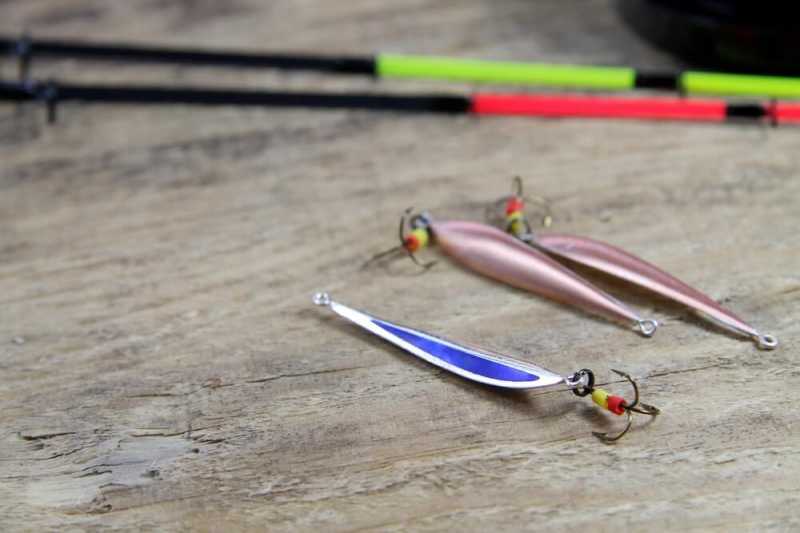 podlodowe błystki na okonia